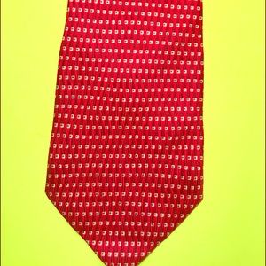 Nino Mori Tie,